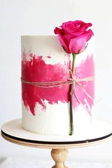 Закажите подарочный торт с цветами от кондитера Ольги Бобылевой