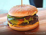 Аппетитный бургер