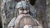 Гном охраняющий вход от дракона Смауга