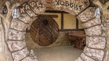 Вход  на веранду кафе Хоббит
