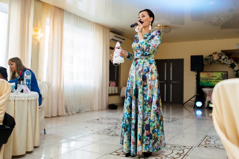 2 тамада ведущая свадеб и юбилеев Катя Белова