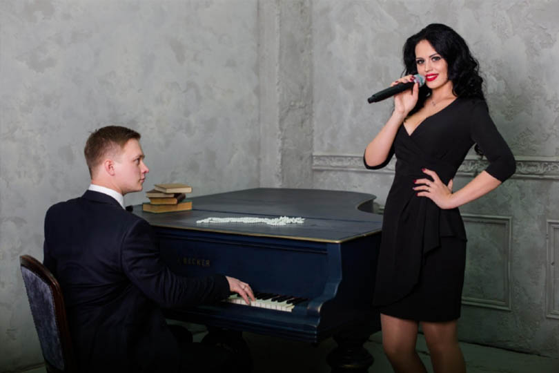 ведущие в дуэте Котельниковы