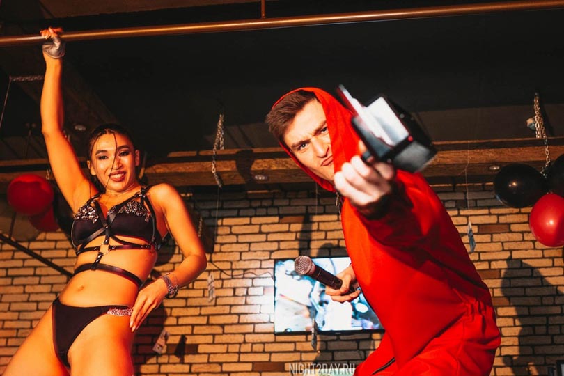 Профессиональный ведущий, тамада, поминок, свадеб, праздников