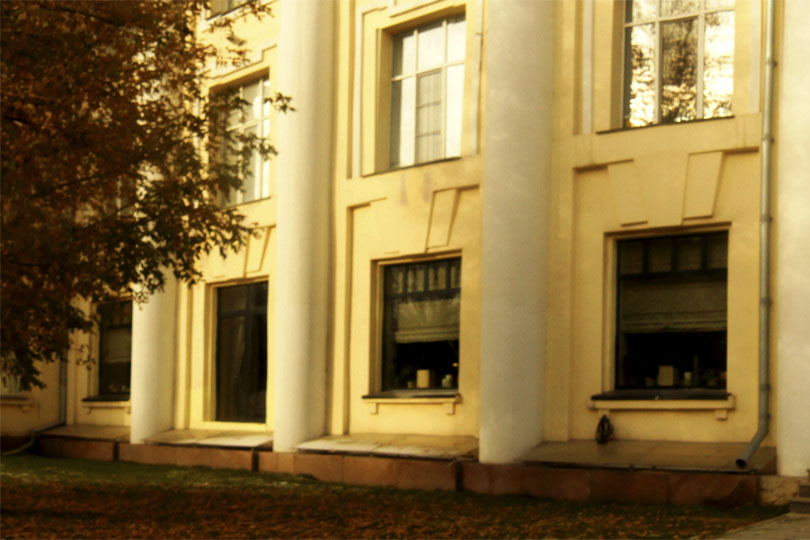 Здание ресторана Брут ис Гуд