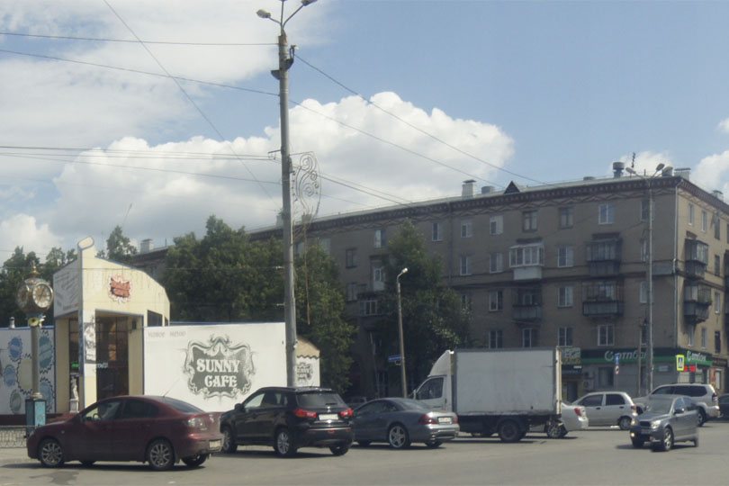 Место Мак Бургера перекресток Жукова и Б.Хмельницкого фото 3