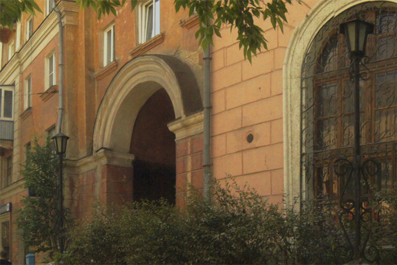 Здание ресторана Замок Атоса фото 1